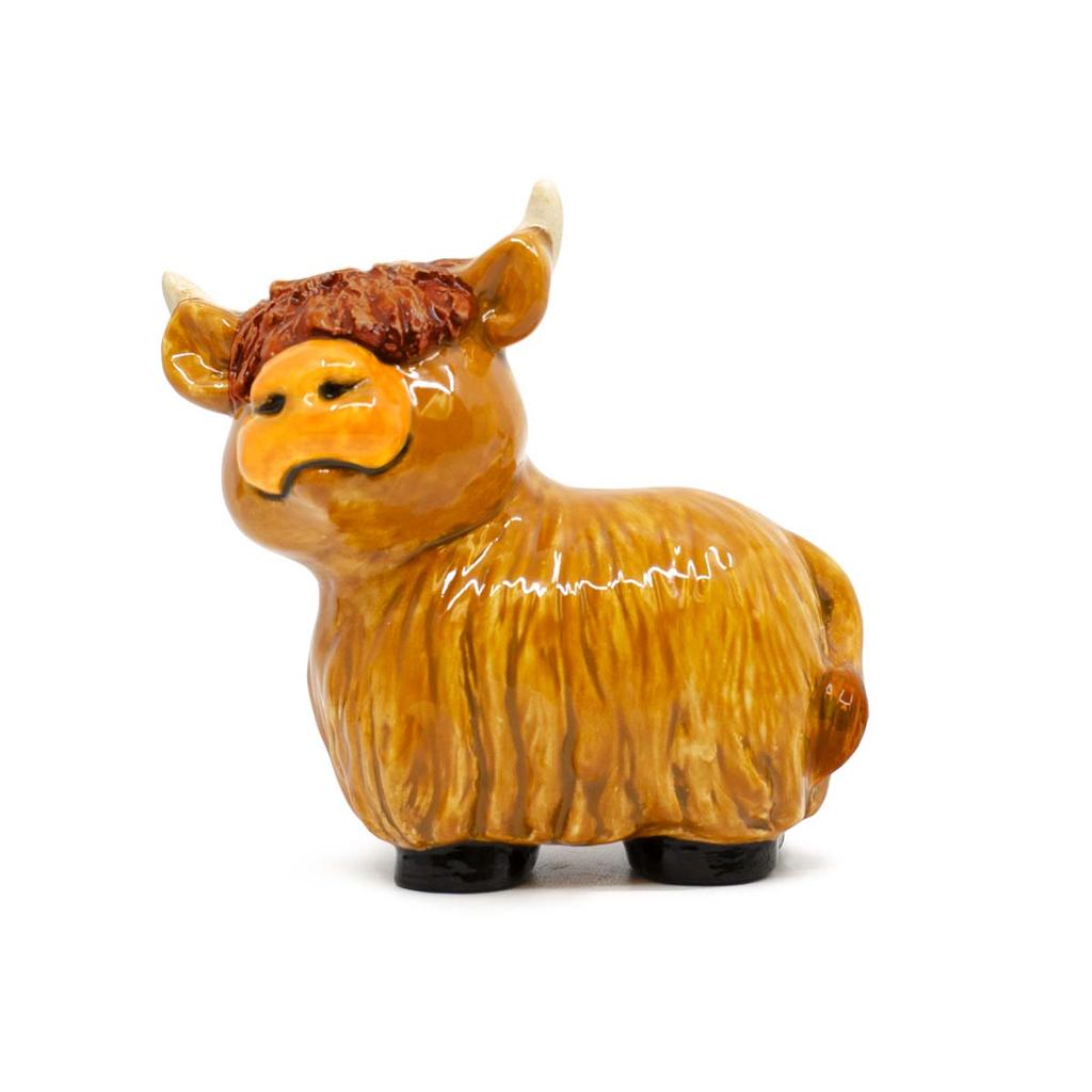 highland-cow-party-animal-by-gare-leaders-in-ceramic-bisque-and-the